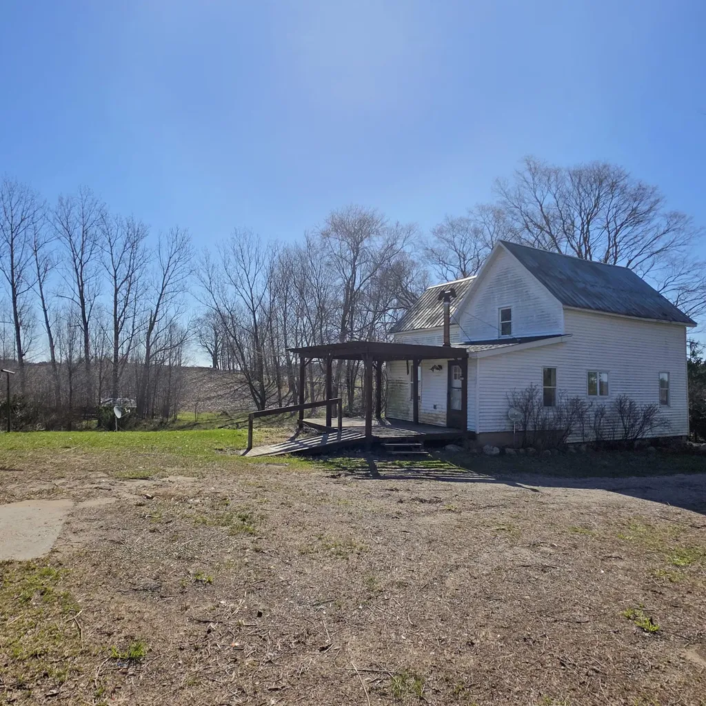 992 E Polk Road Elbridge Township MI 49420
