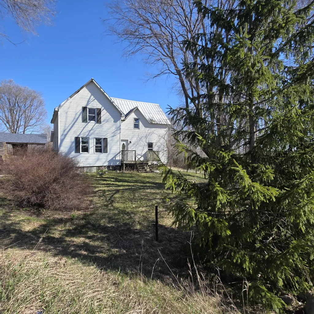 992 E Polk Road Elbridge Township MI 49420