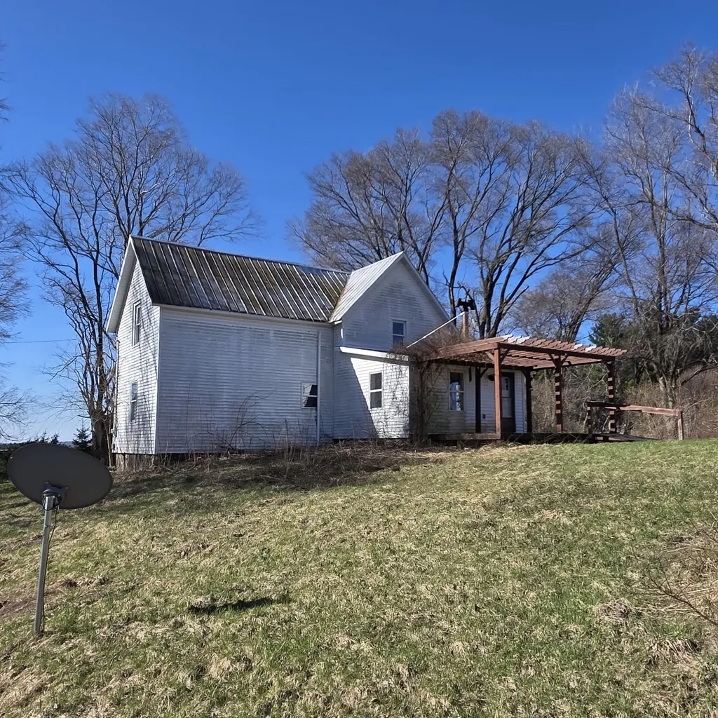 992 E Polk Road Elbridge Township MI 49420