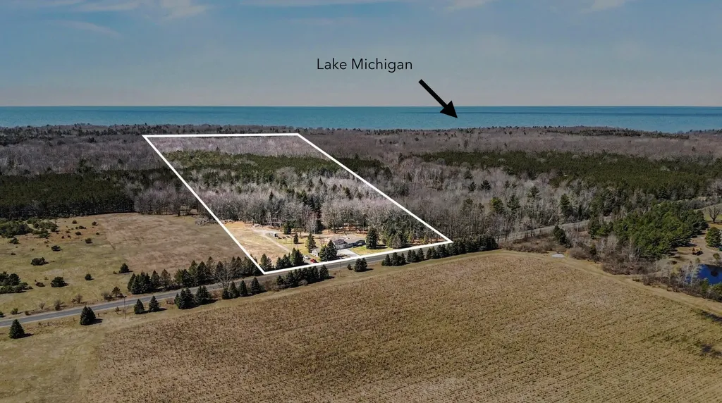 4786 Red Apple Road Filer Charter Township MI 49660