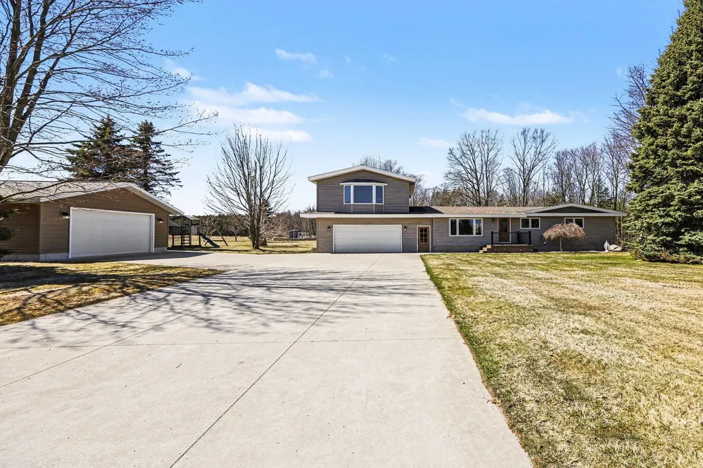 4786 Red Apple Road Filer Charter Township MI 49660
