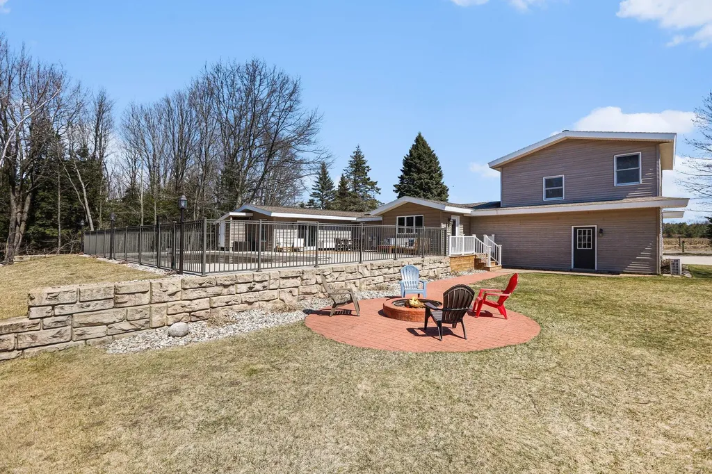4786 Red Apple Road Filer Charter Township MI 49660