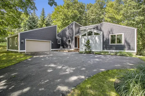 5410 W Oak Ridge Road Hamlin Township MI 49431