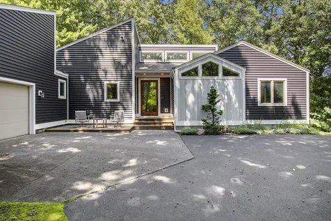 5410 W Oak Ridge Road Hamlin Township MI 49431