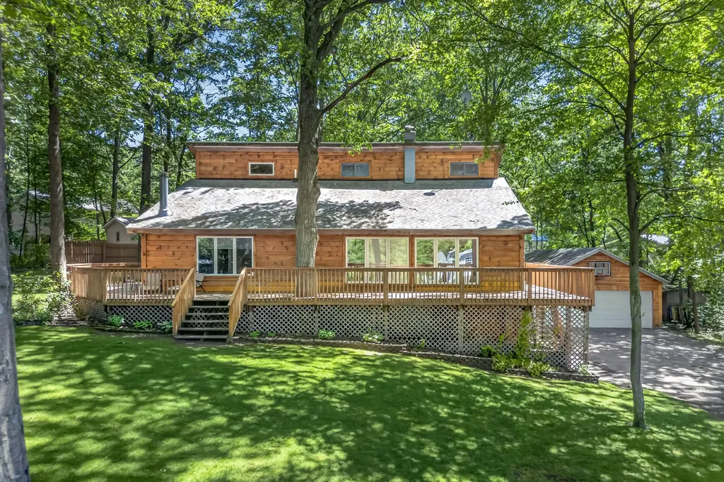 9531 W Silver Lake Road Golden Township MI 49436