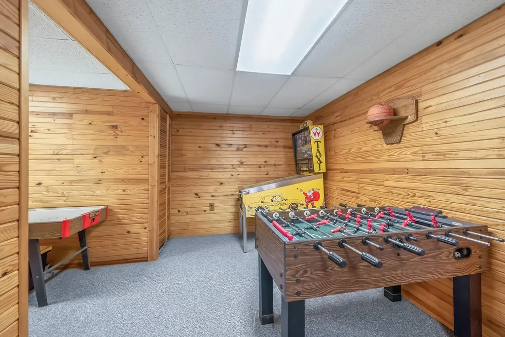 9531 W Silver Lake Road Golden Township MI 49436