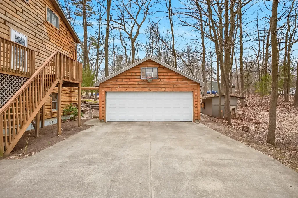 9531 W Silver Lake Road Golden Township MI 49436