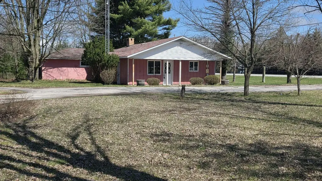 9945 Us-31 Grant Township MI 49411