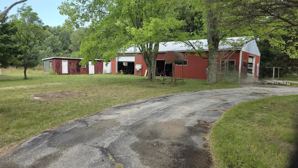 9945 Us-31 Grant Township MI 49411