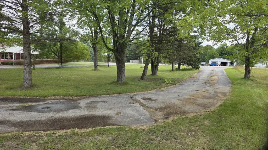 9945 Us-31 Grant Township MI 49411