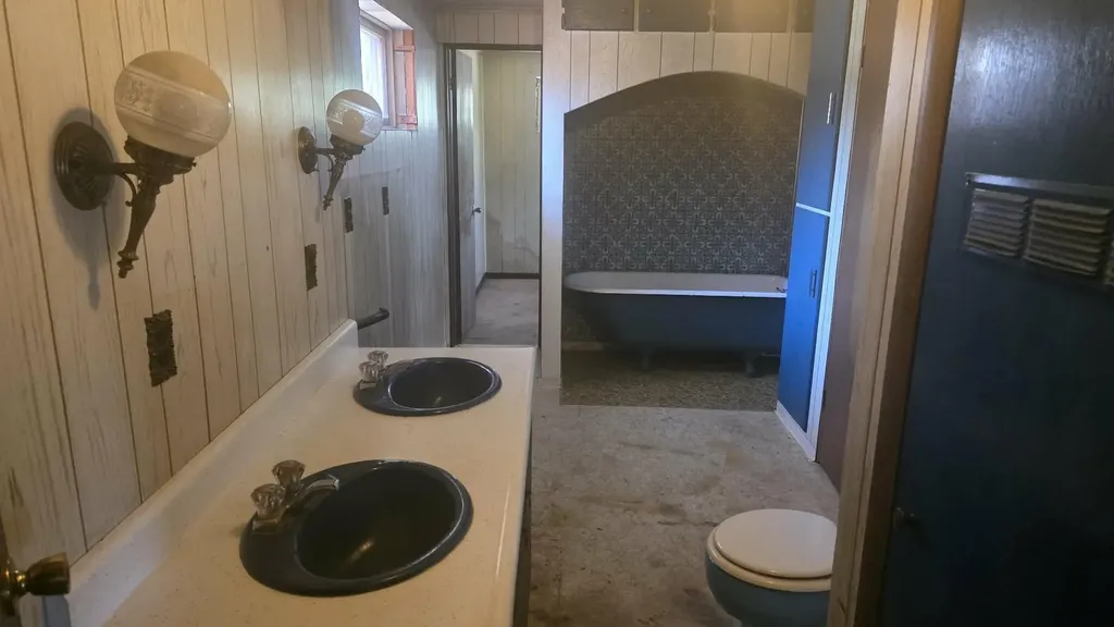 9945 Us-31 Grant Township MI 49411