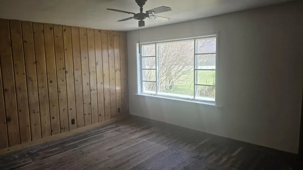 9945 Us-31 Grant Township MI 49411