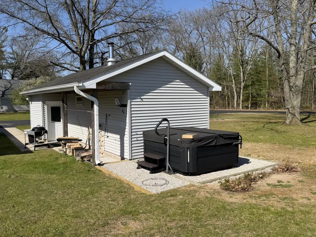14481 N Coates Highway Dickson Township MI 49619