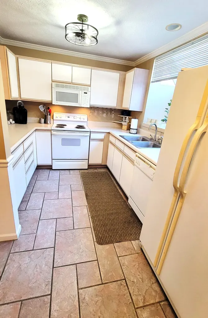 315 5th Avenue Manistee City MI 49660