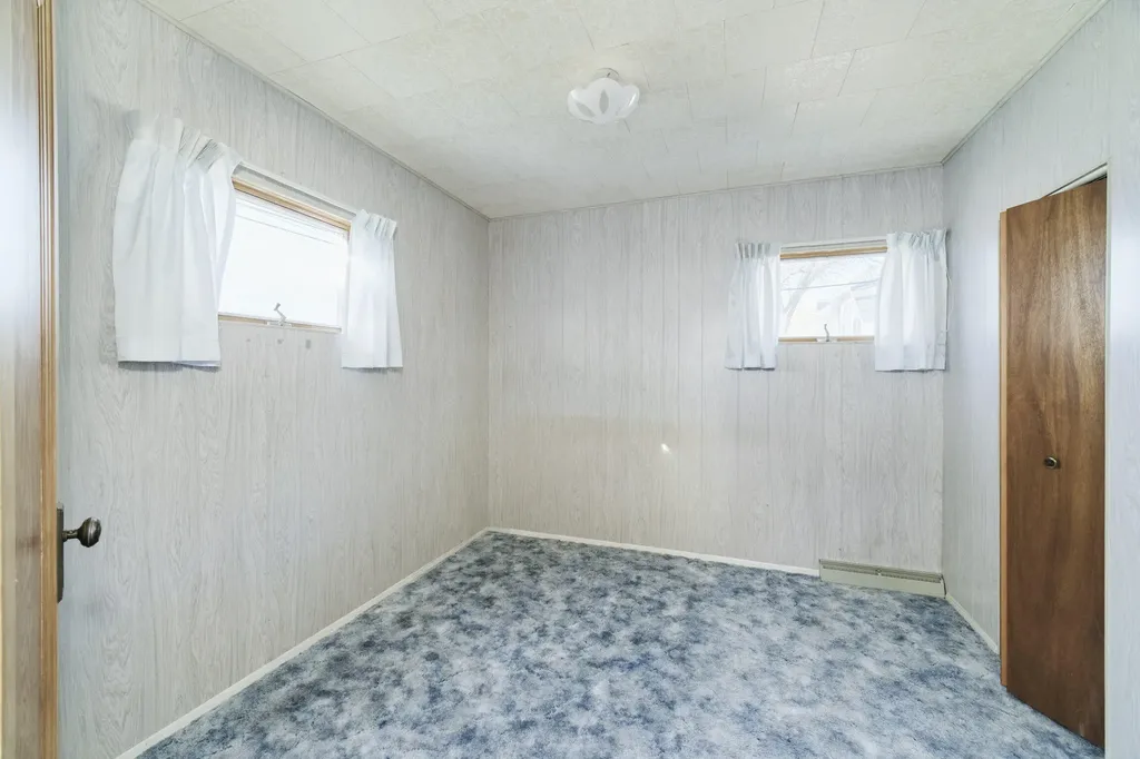 15 N Lakeshore Drive Manistee City MI 49660