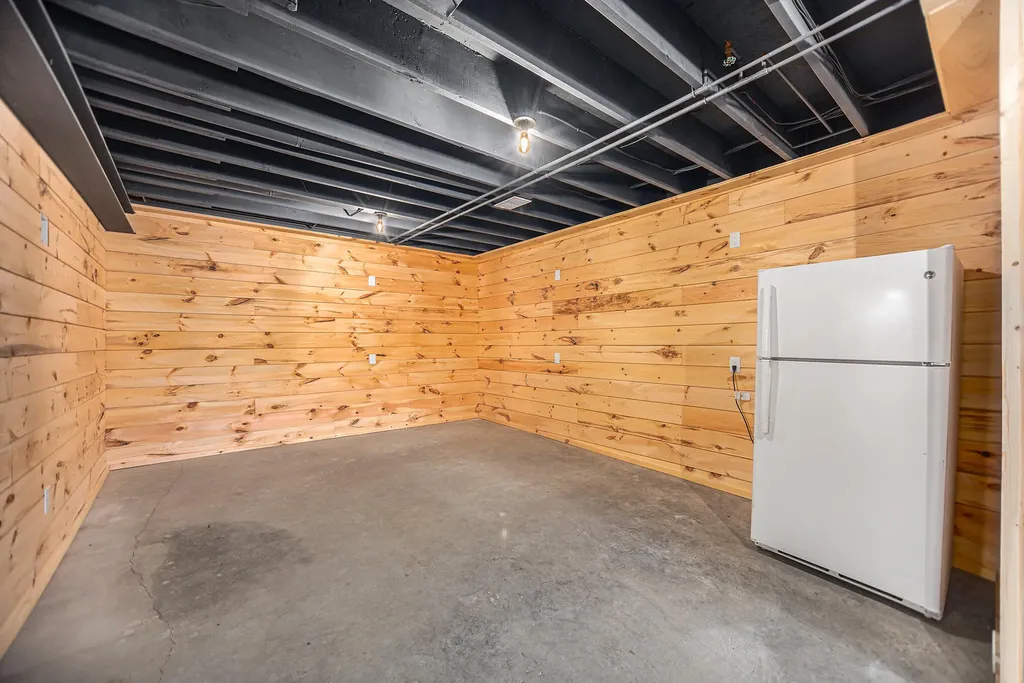 1550 W Chilberg Road Amber Township MI 49454