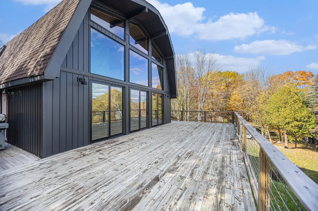 1550 W Chilberg Road Amber Township MI 49454