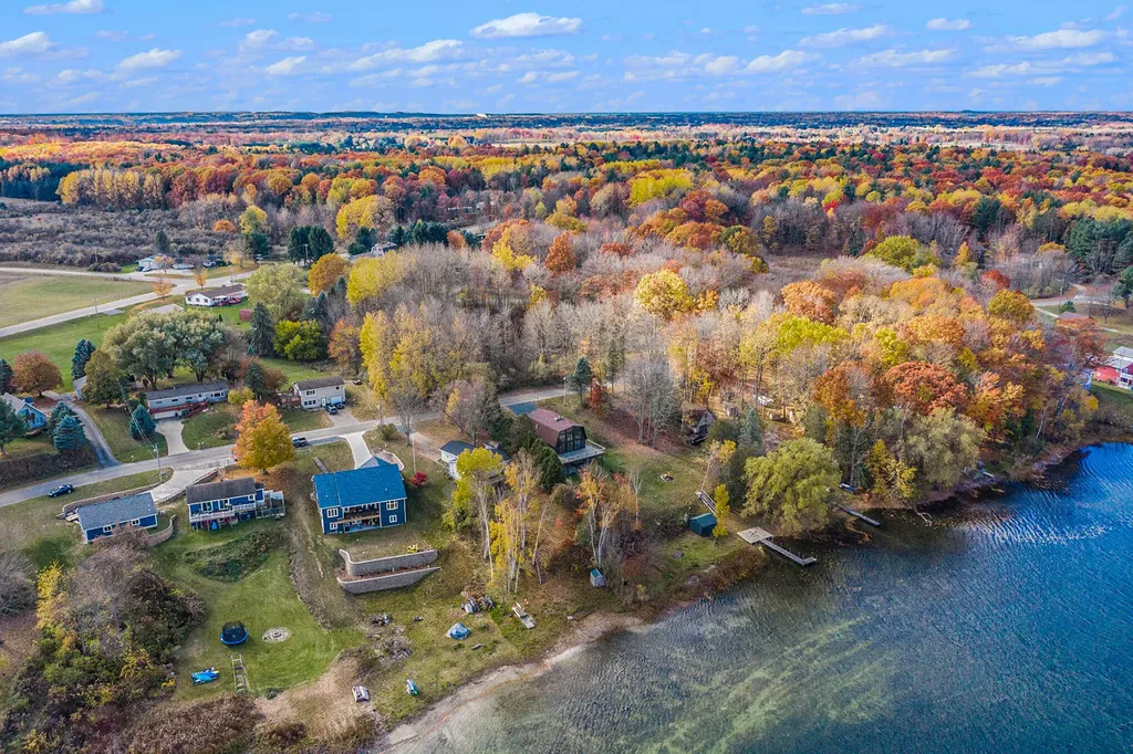 1550 W Chilberg Road Amber Township MI 49454