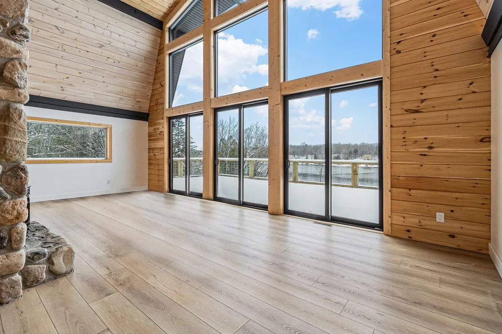 1550 W Chilberg Road Amber Township MI 49454