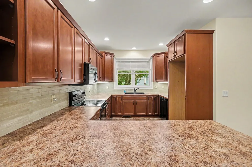 1268 N Blue Heron Drive Ludington City MI 49431