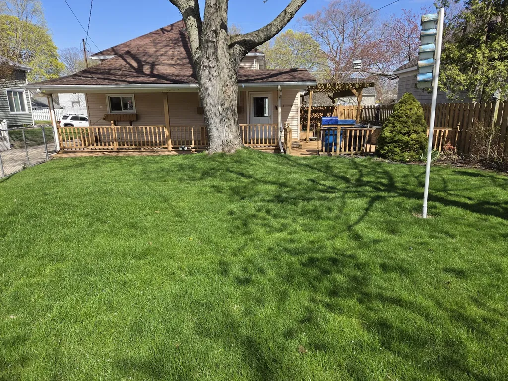 603 New William Street Ludington City MI 49431