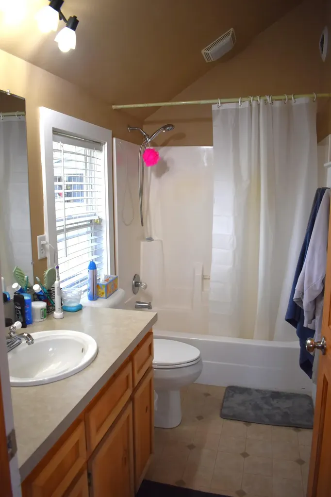 2263 W Riverbend Trail Pleasant Plains Township MI 49304