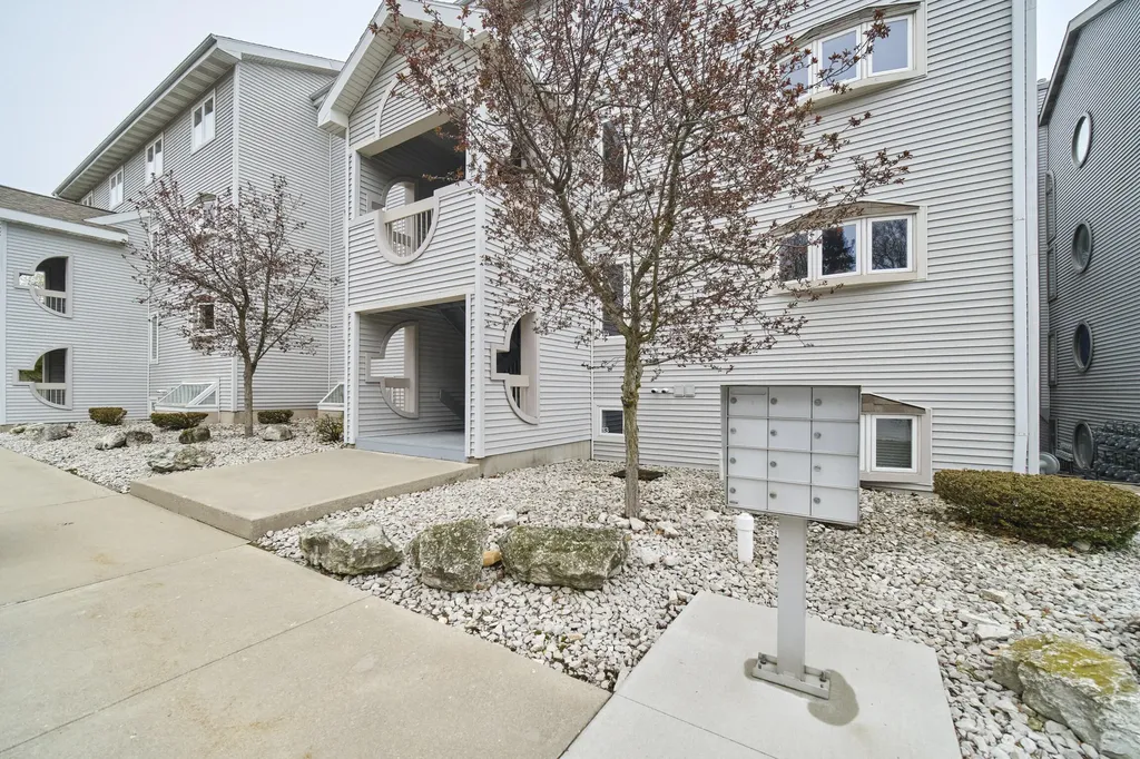 315 5th Avenue Manistee City MI 49660