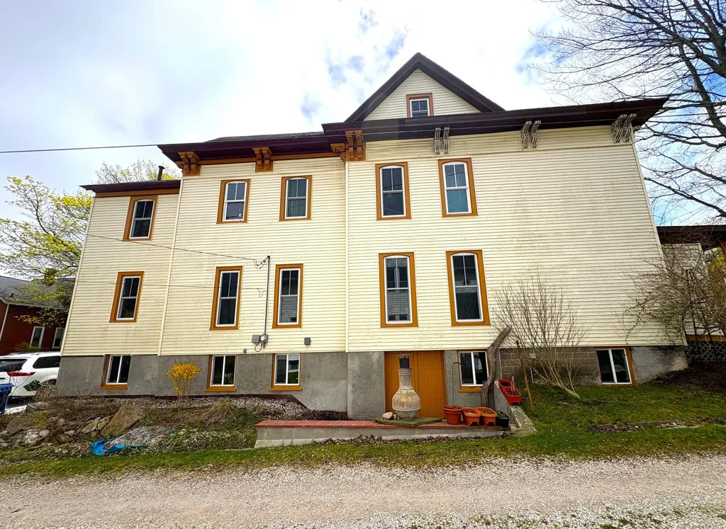 211 Maple Street Manistee City MI 49660