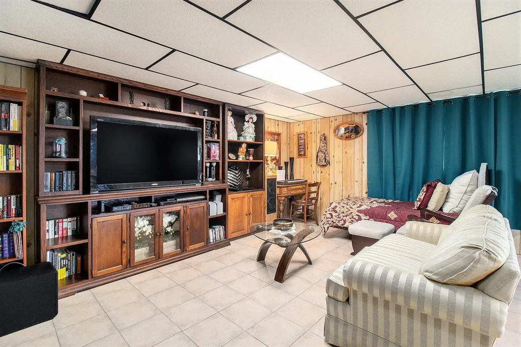 3344 E Hansen Road Custer Township MI 49405