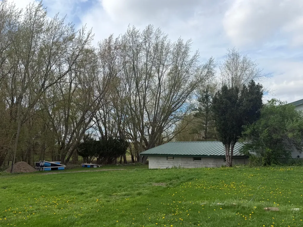 3344 E Hansen Road Custer Township MI 49405