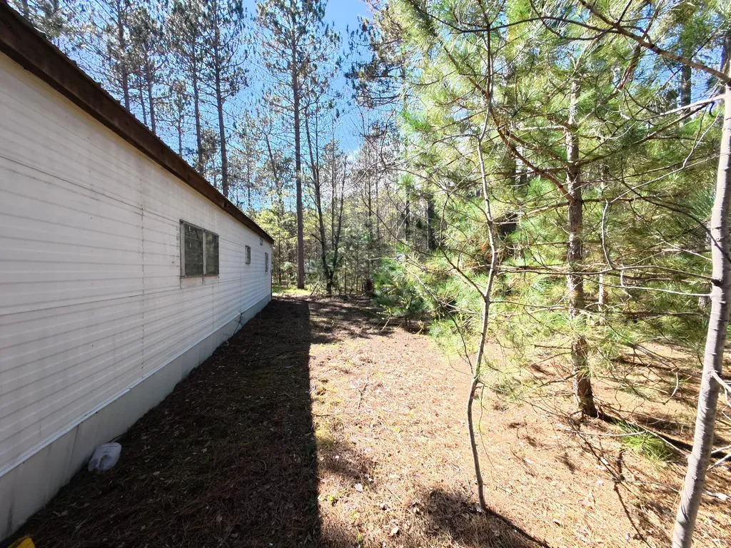 16880 Vondra Road Springdale Township MI 49683