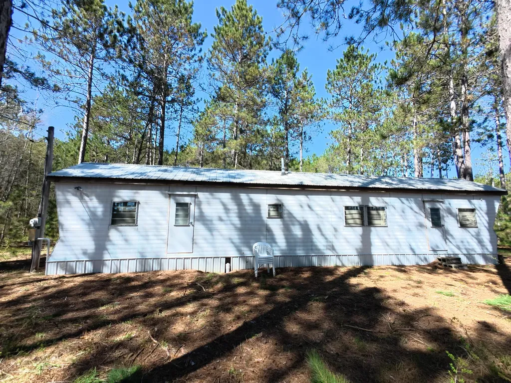 16880 Vondra Road Springdale Township MI 49683
