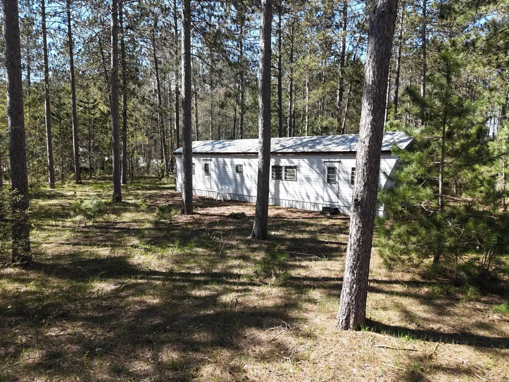 16880 Vondra Road Springdale Township MI 49683