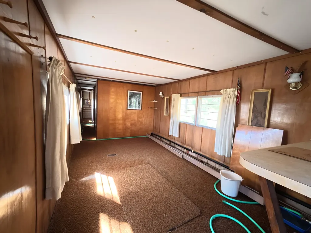 16880 Vondra Road Springdale Township MI 49683
