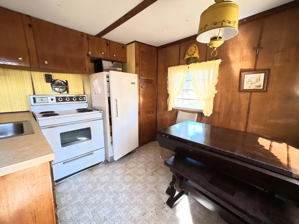 16880 Vondra Road Springdale Township MI 49683