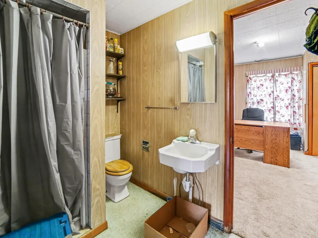 376 N Sunset Terrace Shelby Village MI 49455