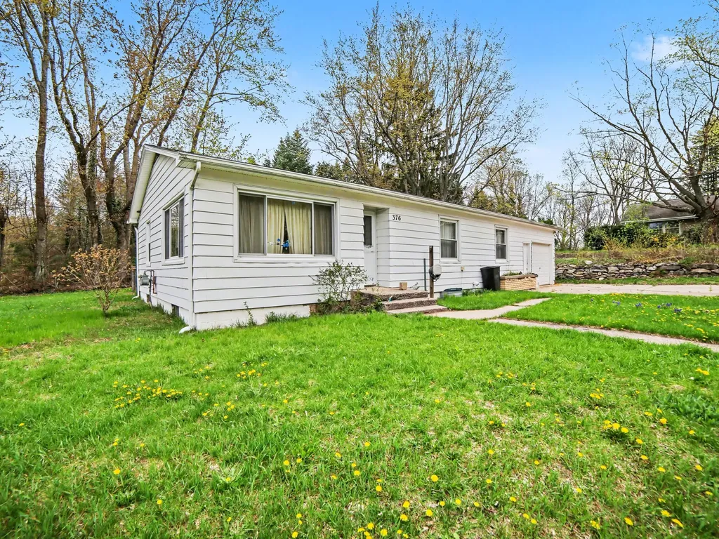 376 N Sunset Terrace Shelby Village MI 49455
