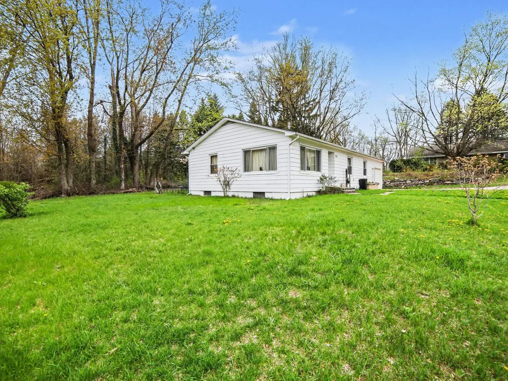 376 N Sunset Terrace Shelby Village MI 49455