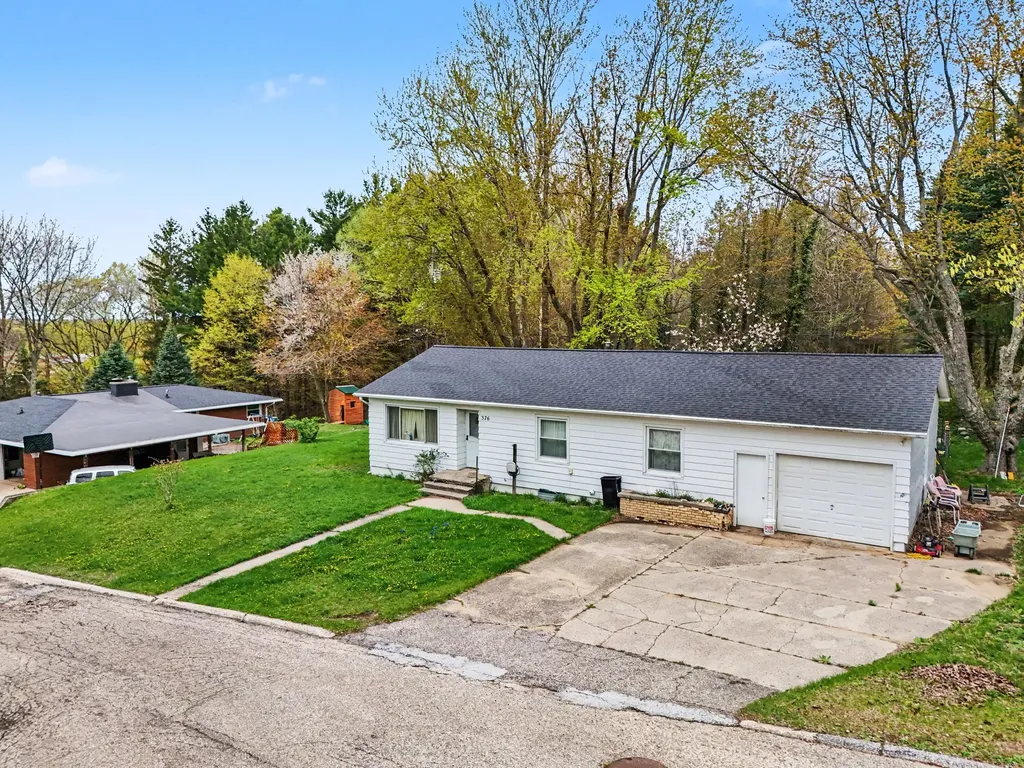 376 N Sunset Terrace Shelby Village MI 49455