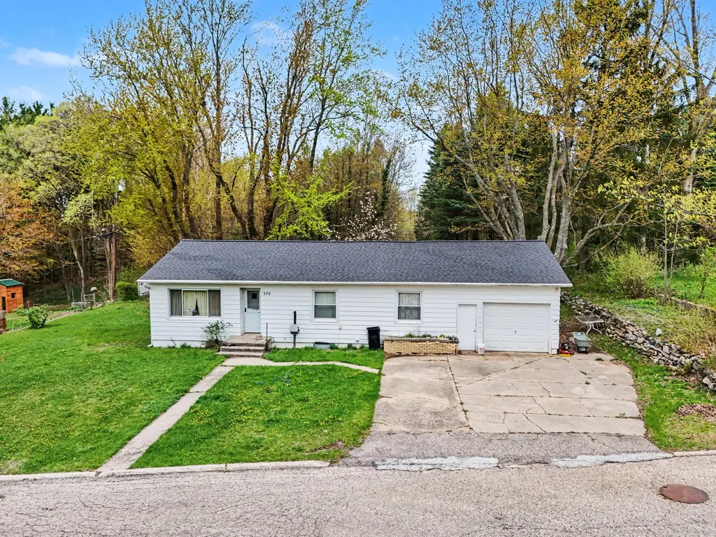 376 N Sunset Terrace Shelby Village MI 49455