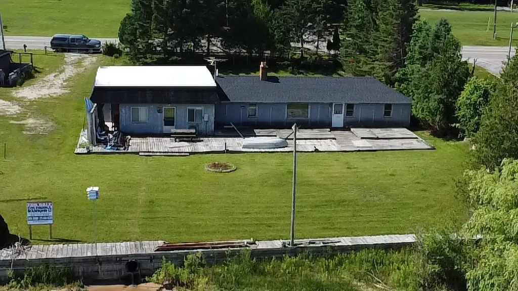 4472 Crescent Beach Road Onekama Township MI 49675