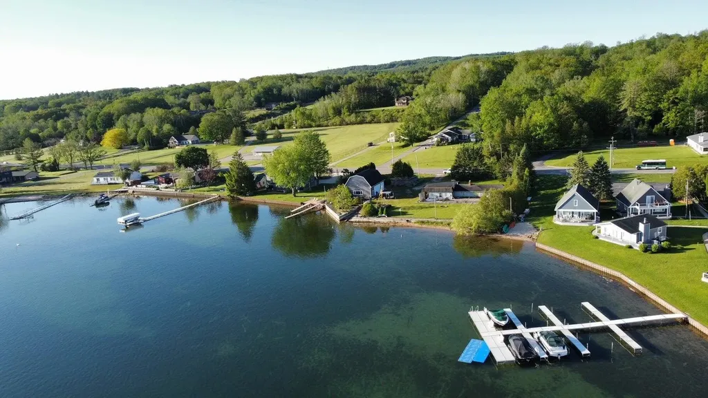 4472 Crescent Beach Road Onekama Township MI 49675