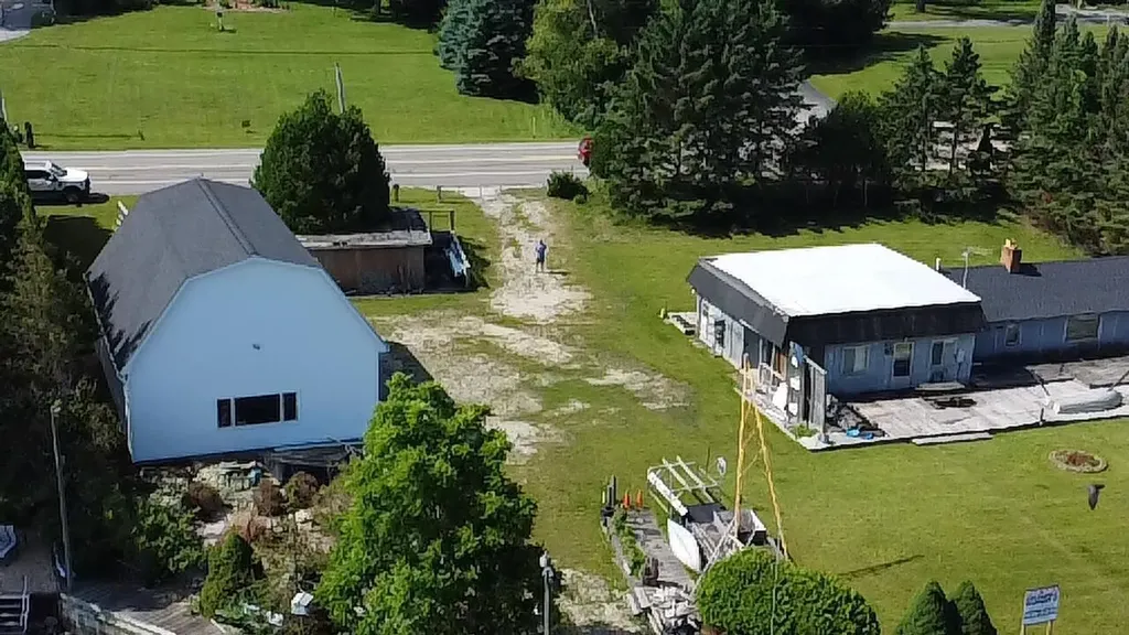 4472 Crescent Beach Road Onekama Township MI 49675