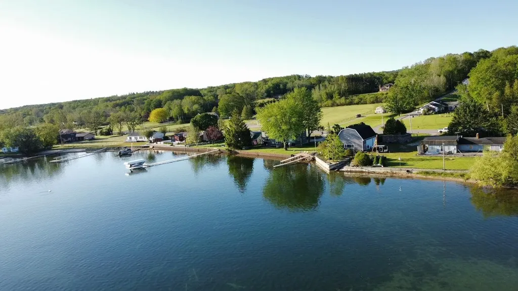 4472 Crescent Beach Road Onekama Township MI 49675