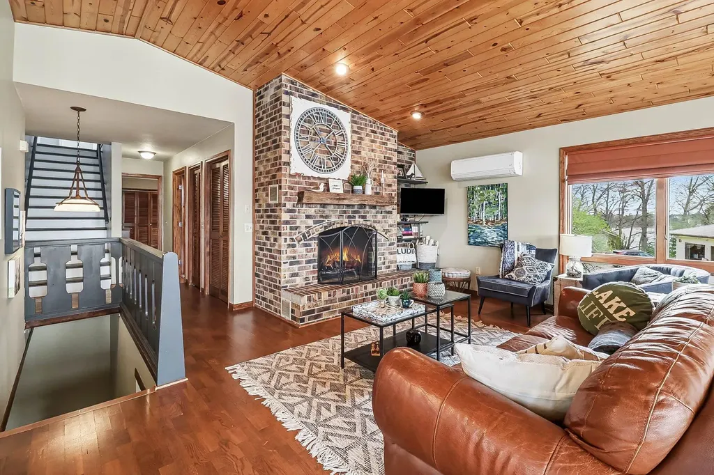 1726 W Chilberg Road Amber Township MI 49454