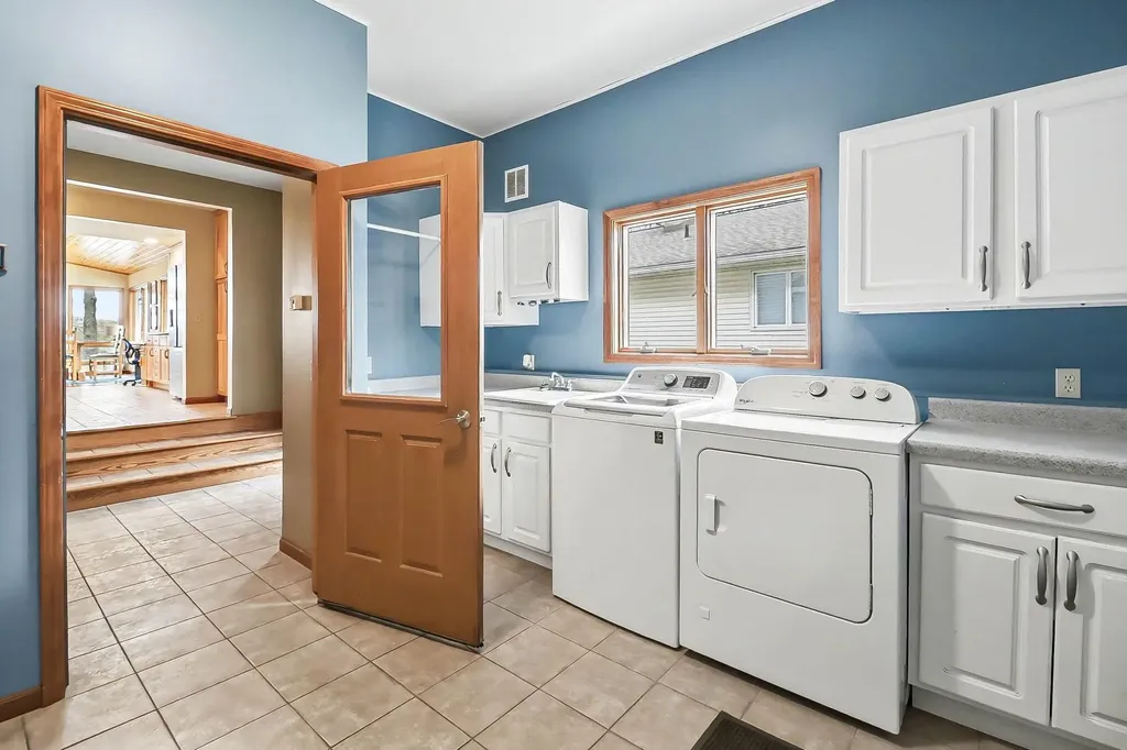 1726 W Chilberg Road Amber Township MI 49454