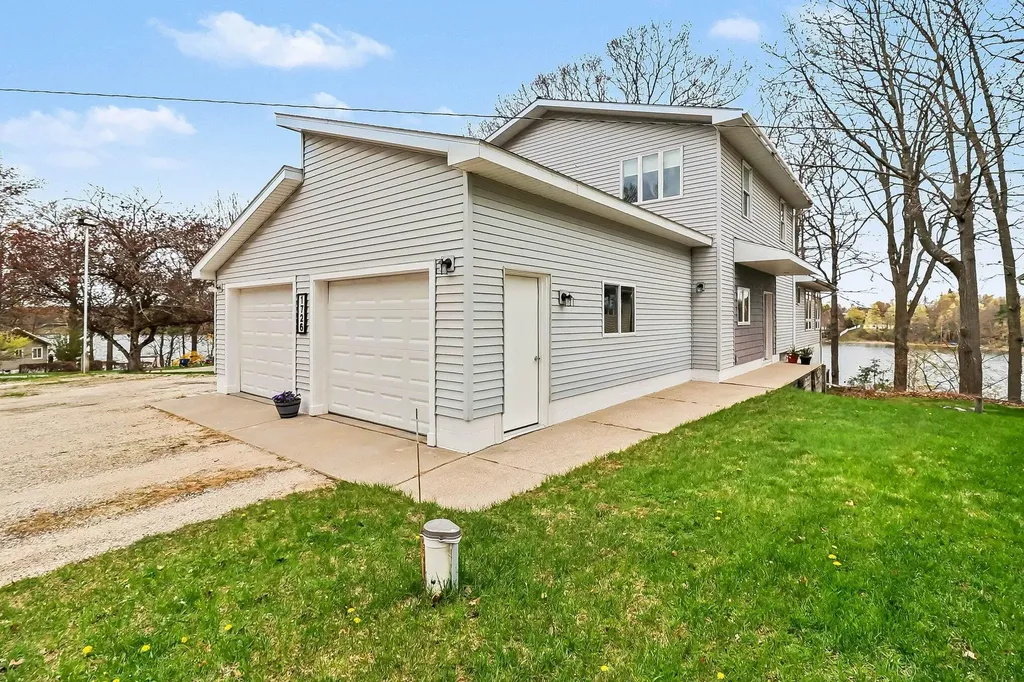 1726 W Chilberg Road Amber Township MI 49454