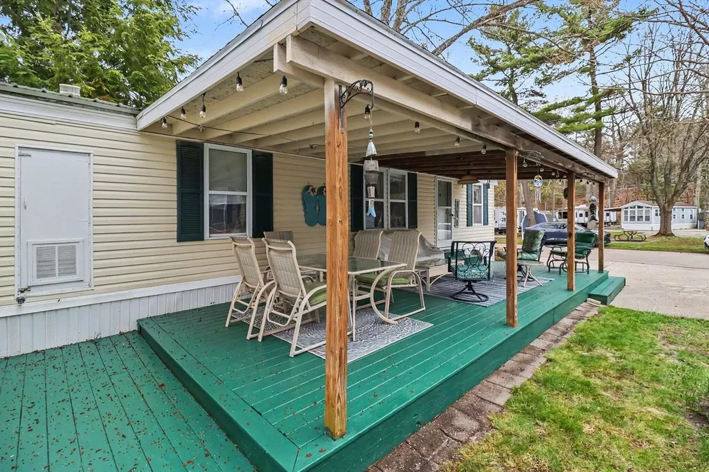 2759 Basin Street Hamlin Township MI 49431