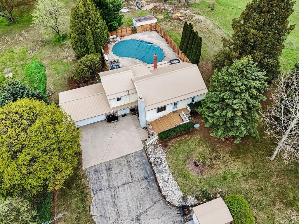2330 W Tyler Road Hart Township MI 49420