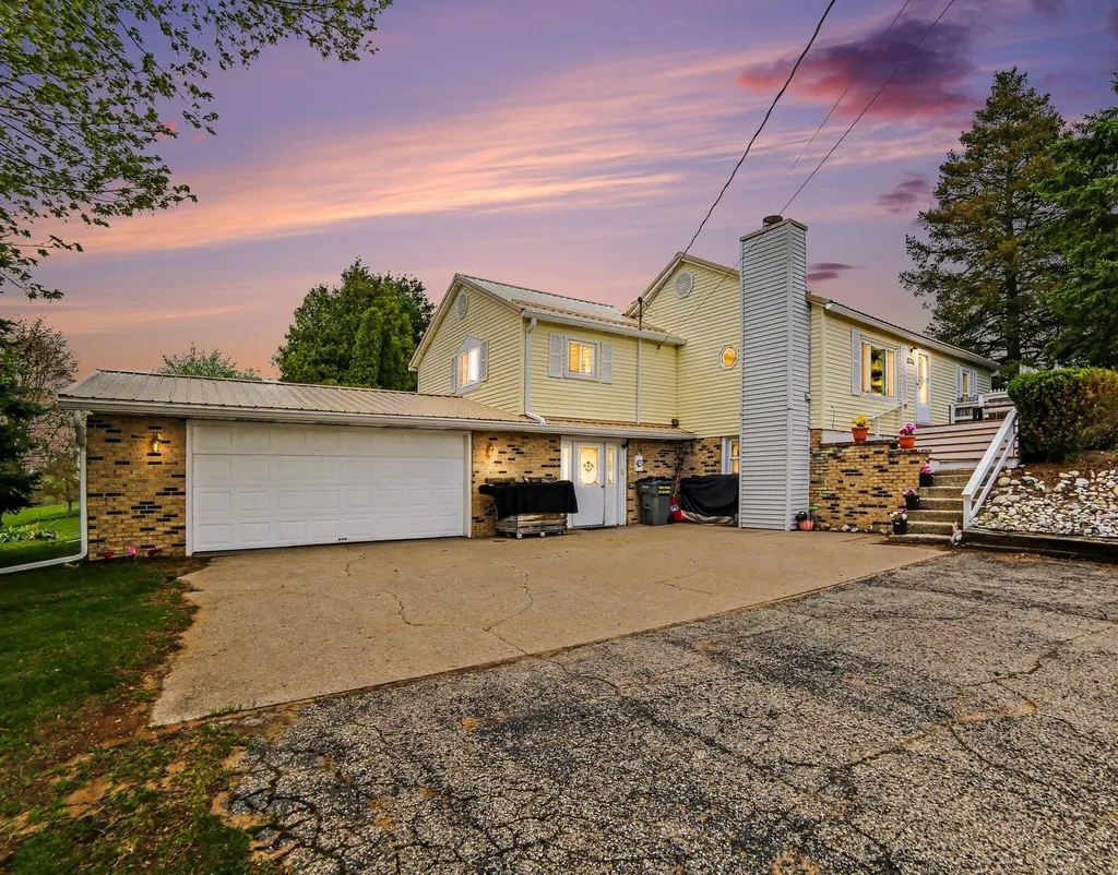 2330 W Tyler Road Hart Township MI 49420
